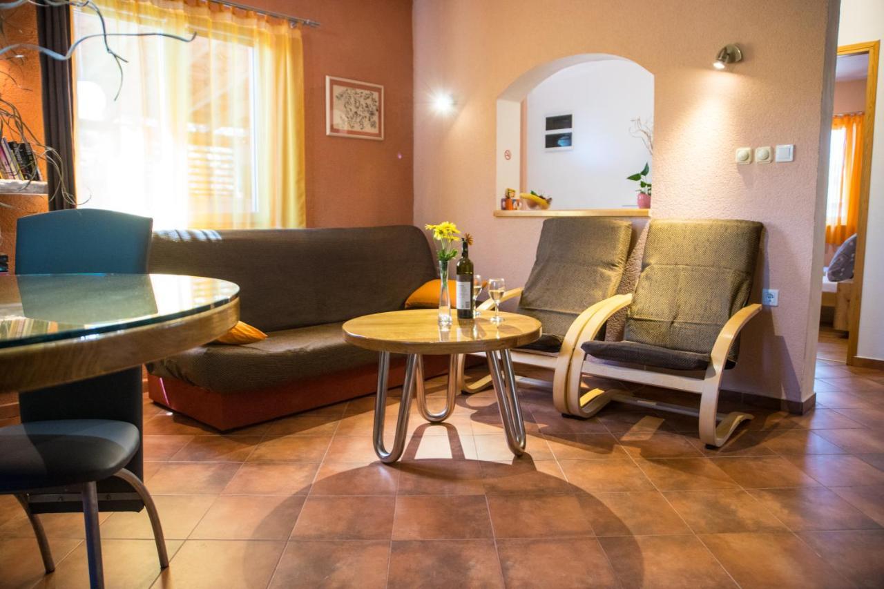 פאז'אנה Apartmani M&C מראה חיצוני תמונה