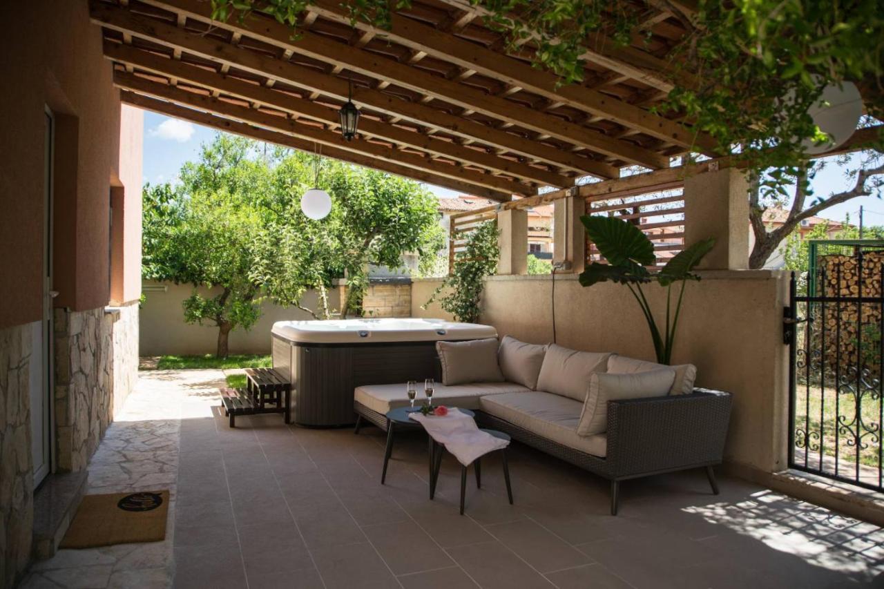 פאז'אנה Apartmani M&C מראה חיצוני תמונה