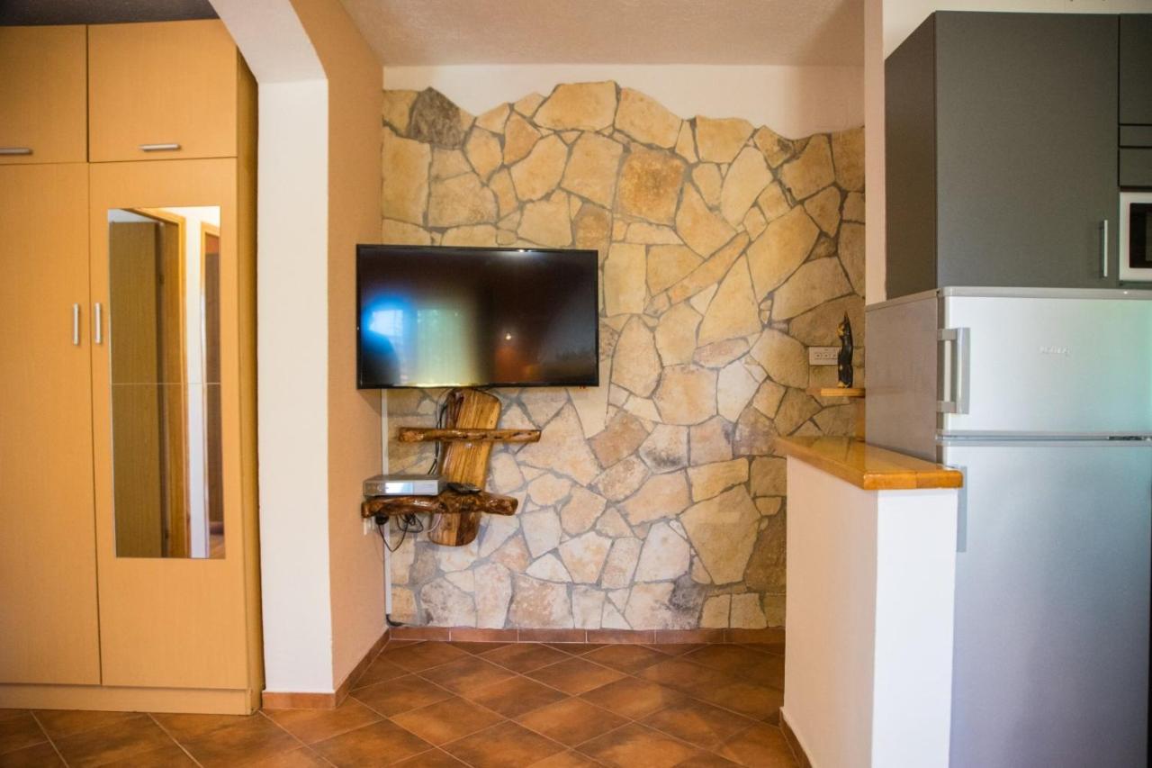 פאז'אנה Apartmani M&C מראה חיצוני תמונה